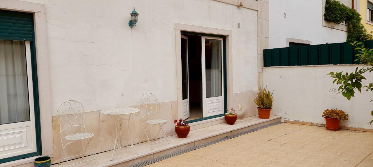 Casa Dos Limoes Hotel Caldas Da Rainha Bagian luar foto